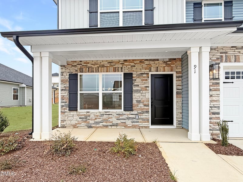 91 Northwood Dr, Fuquay Varina, NC 27526