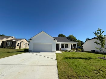 91 Oakfield Trace Dr, Four Oaks, NC 27524