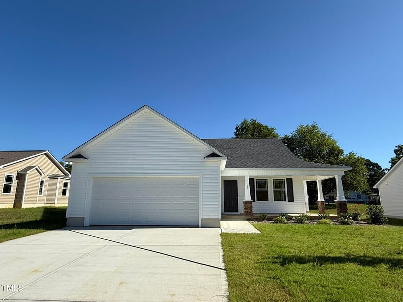 91 Oakfield Trace Dr, Four Oaks, NC 27524
