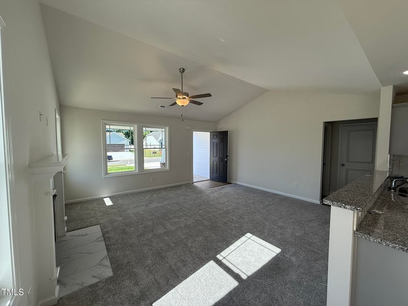 91 Oakfield Trace Dr, Four Oaks, NC 27524