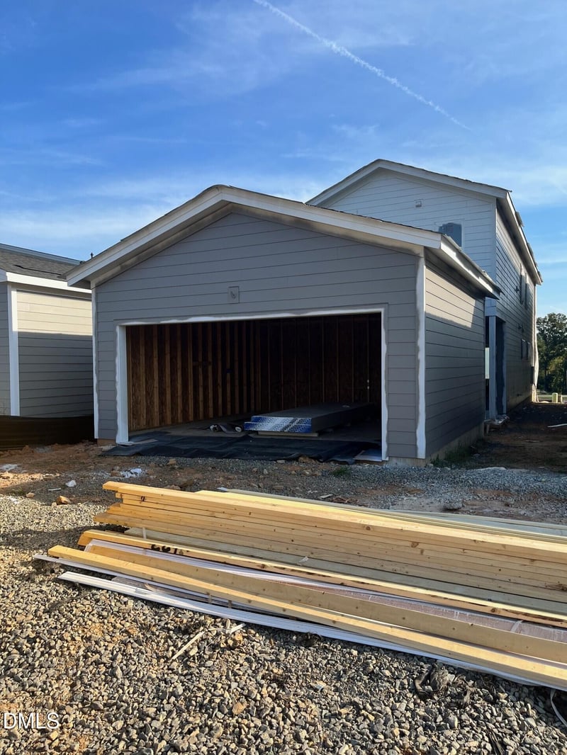 91 Parkland Dr, Pittsboro, NC 27312