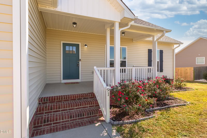 91 Wheat Dr, Angier, NC 27501