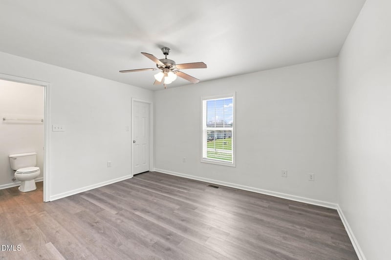 91 Wolf Creek Ln, Lillington, NC 27546