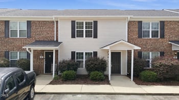 91 Wolf Creek Ln, Lillington, NC 27546