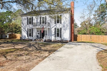 910 2nd St, Smithfield, NC 27577