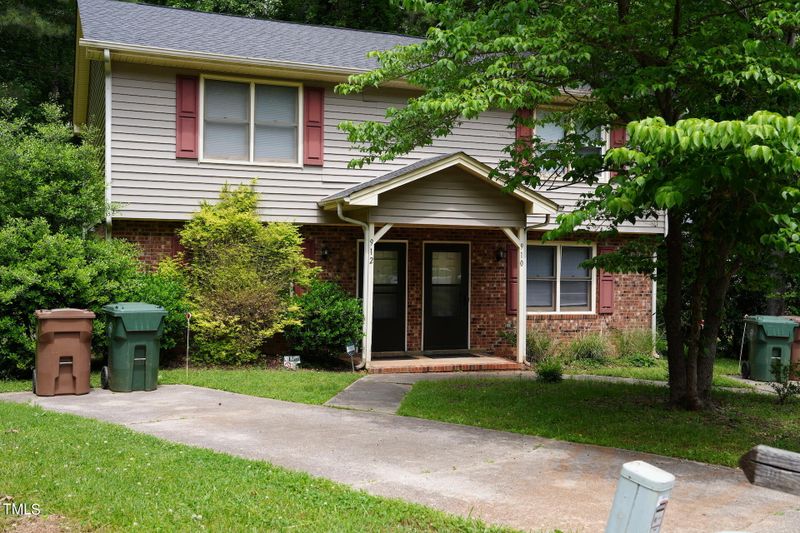 910 - 912 Jason Ct, Cary, NC 27511