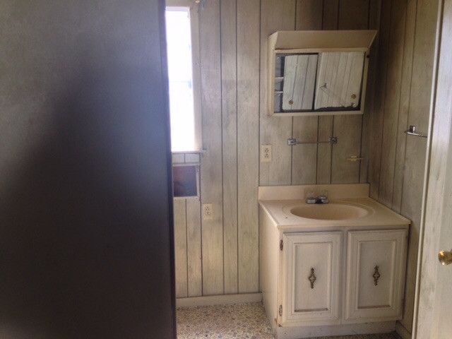 910 Blount St, Smithfield, NC 27577