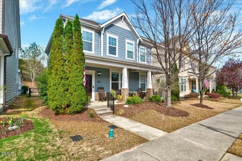 910 Branch Line Ln, Apex, NC 27502