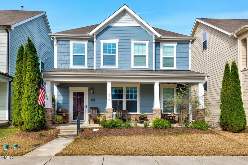 910 Branch Line Ln, Apex, NC 27502