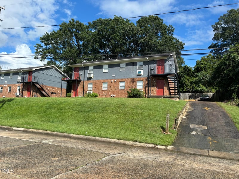 910 Calvin St, Durham, NC 27701