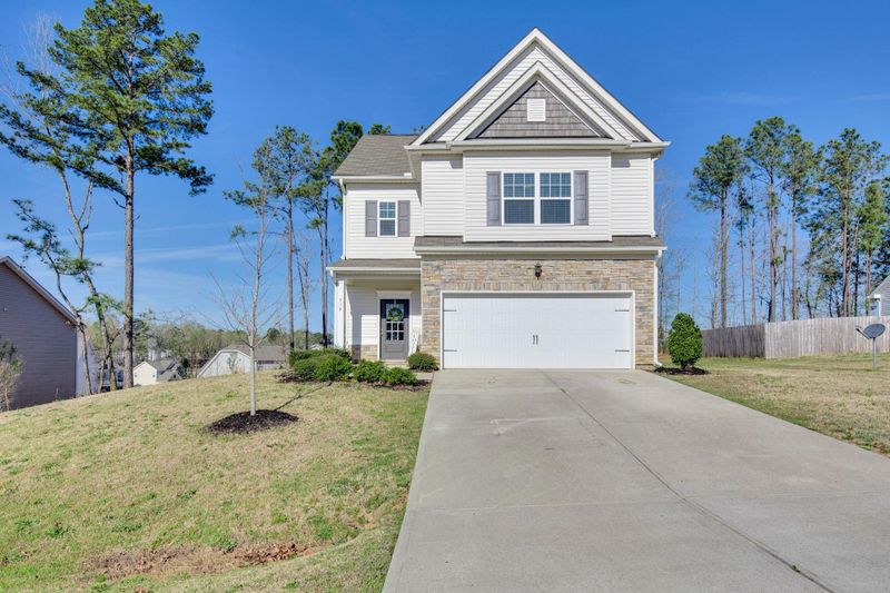 910 Little John Ln, Sanford, NC 27330