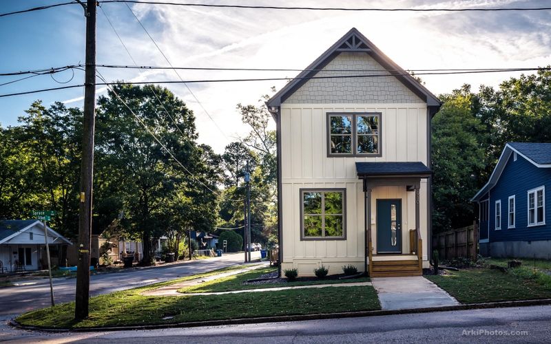 910 Spruce St, Durham, NC 27701