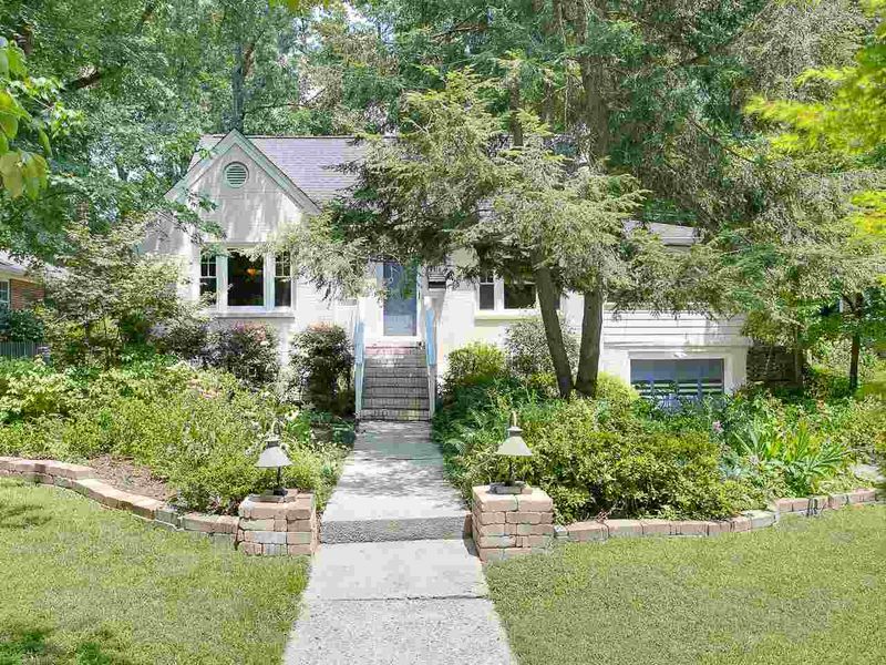 910 Urban Ave, Durham, NC 27701
