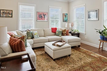 910 Wake Towne Dr, Raleigh, NC 27609