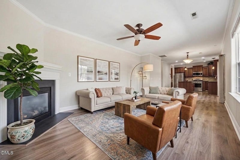 910 Wood Meadow Ln, Durham, NC 27703