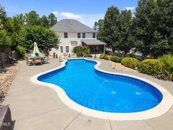 910 Woodland Rd, Creedmoor, NC 27522