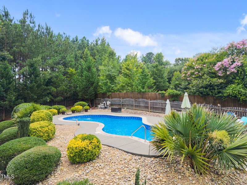 910 Woodland Rd, Creedmoor, NC 27522