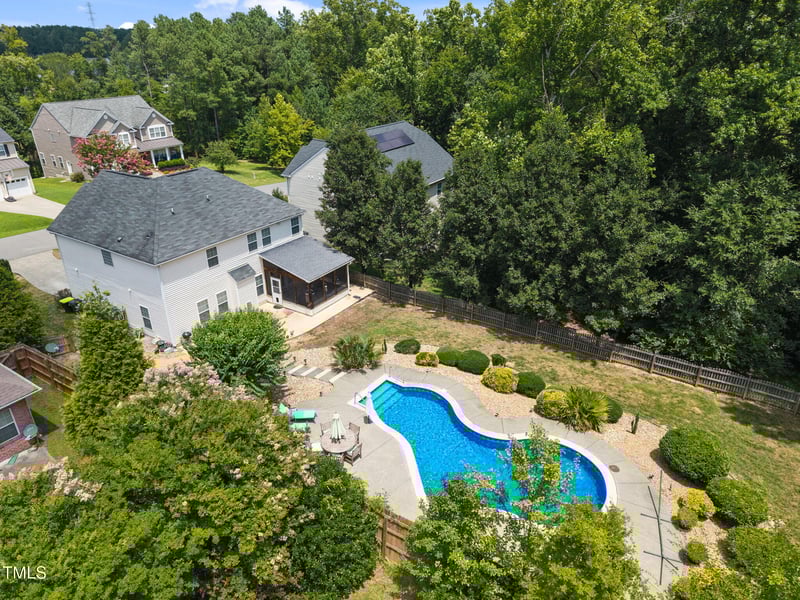 910 Woodland Rd, Creedmoor, NC 27522