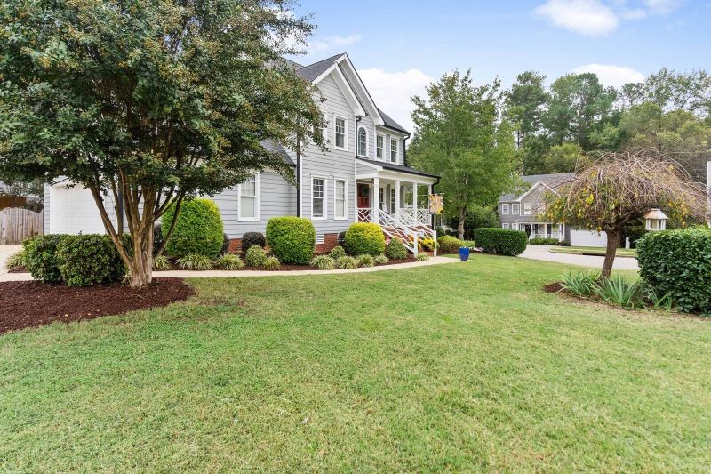 9100 Dawnshire Rd, Raleigh, NC 27615
