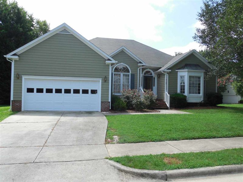 9100 Deerland Grove Dr, Raleigh, NC 27615