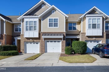 9105 Wooden Rd, Raleigh, NC 27617