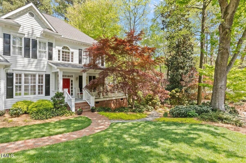 9108 Hometown Dr, Raleigh, NC 27615