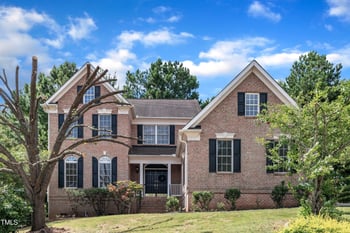 9109 Club Hill Dr, Raleigh, NC 27617