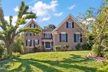 9109 Club Hill Dr, Raleigh, NC 27617