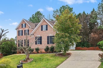 9109 Club Hill Dr, Raleigh, NC 27617