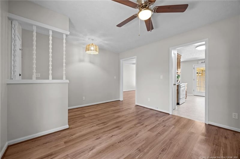 911 Axis Cir, Hope Mills, NC 28348