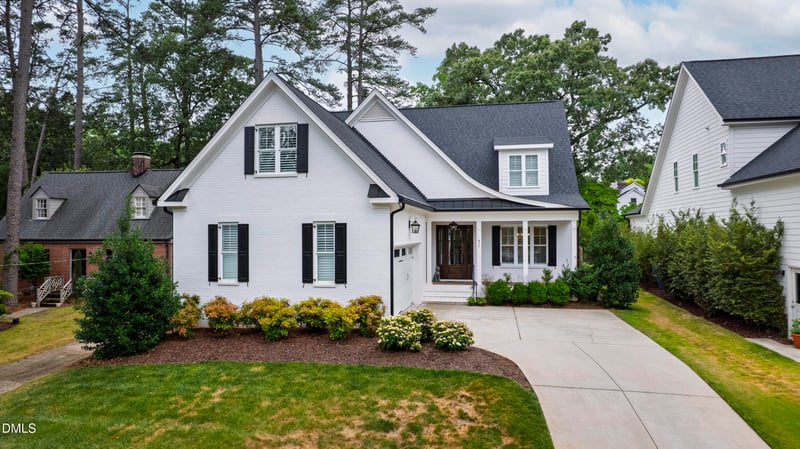 911 Canterbury Rd, Raleigh, NC 27607