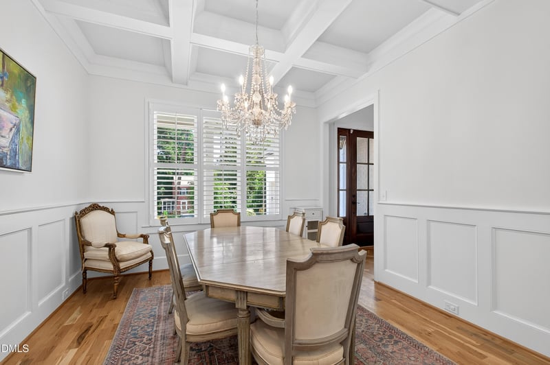 911 Canterbury Rd, Raleigh, NC 27607
