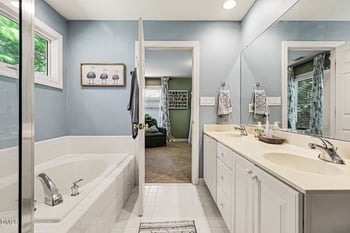 911 Columbia St, Chapel Hill, NC 27516