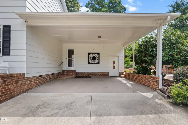 911 Emory Ln, Raleigh, NC 27609