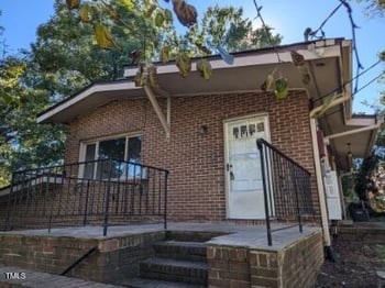 911 Fiske St #B, Durham, NC 27703