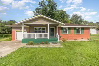 911 Hicks Ave, Fayetteville, NC 28304