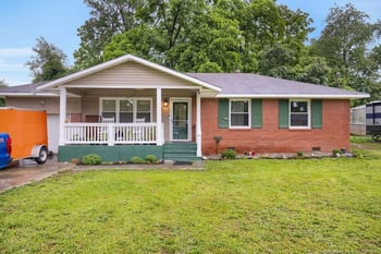 911 Hicks Ave, Fayetteville, NC 28304