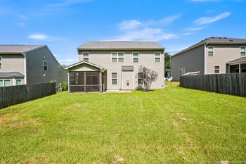 911 Merchants Ct, Sanford, NC 27330