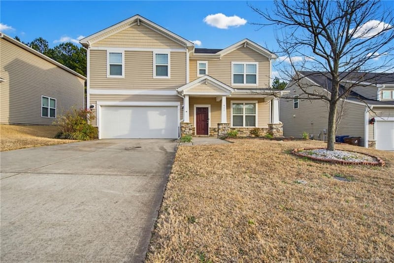 911 Merchants Ct, Sanford, NC 27330