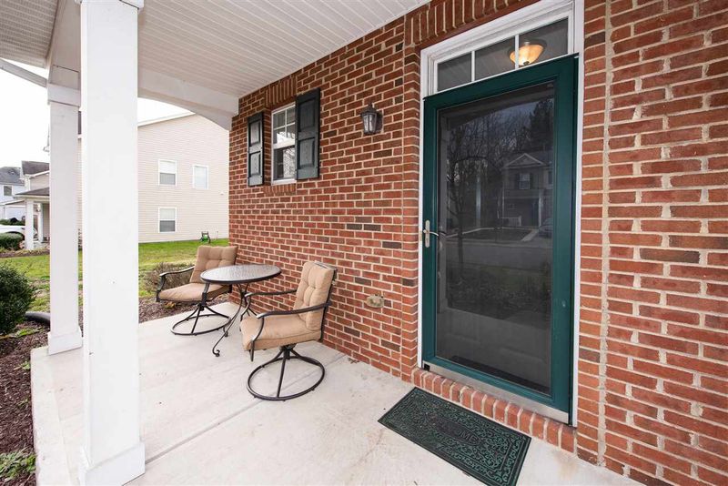911 Obsidian Way, Durham, NC 27703