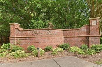 911 Providence Glen Dr, Chapel Hill, NC 27514