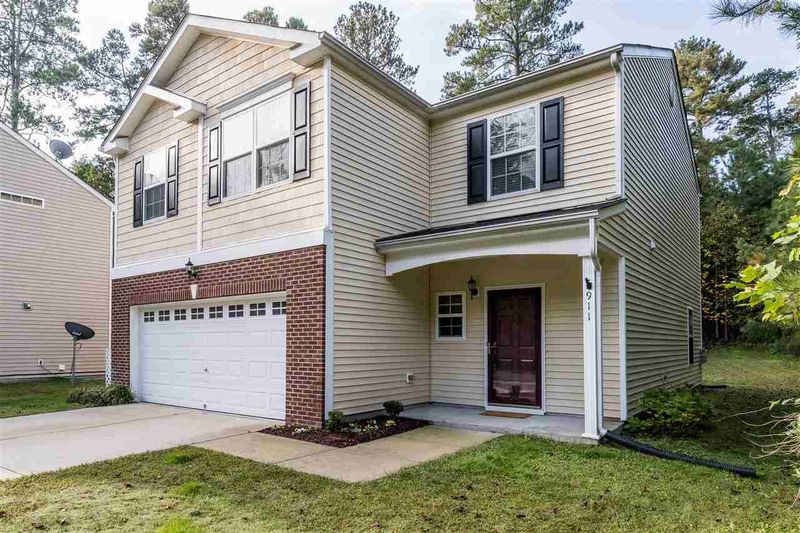 911 Spring Meadow Dr, Durham, NC 27713