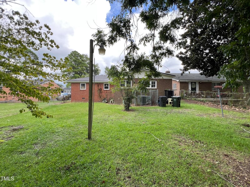 911 Sycamore St, Goldsboro, NC 27530