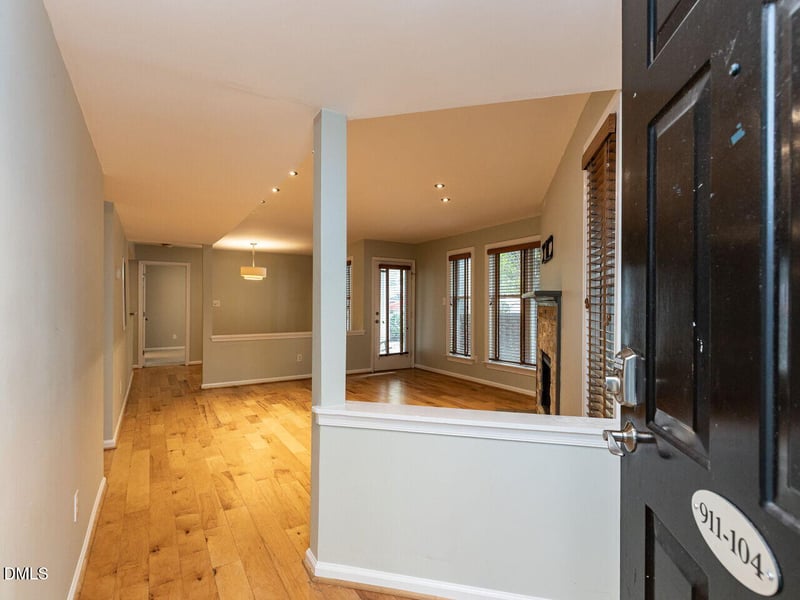 911 Washington St #104, Raleigh, NC 27605