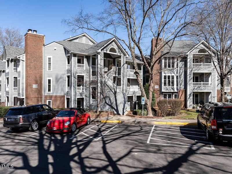 911 Washington St #201, Raleigh, NC 27605