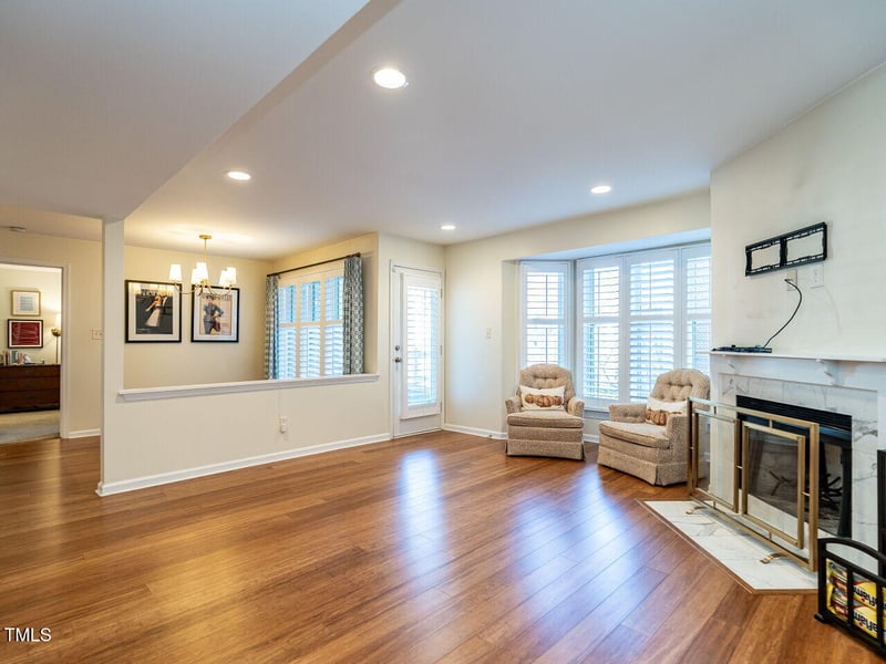 911 Washington St #201, Raleigh, NC 27605