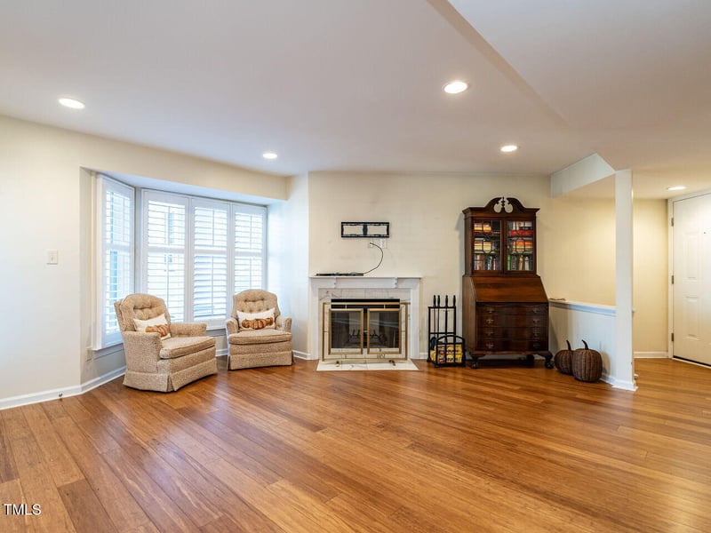 911 Washington St #201, Raleigh, NC 27605