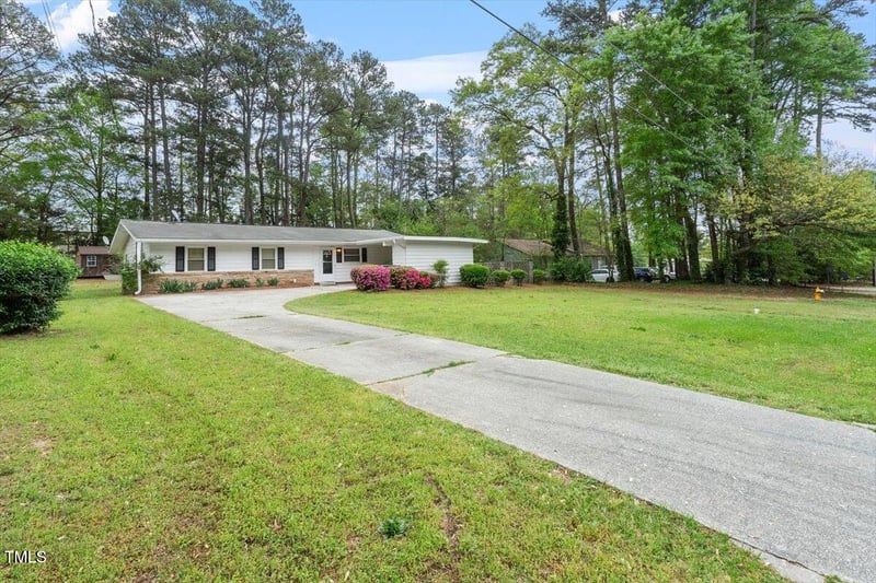 911 Williams Rd, Raleigh, NC 27610
