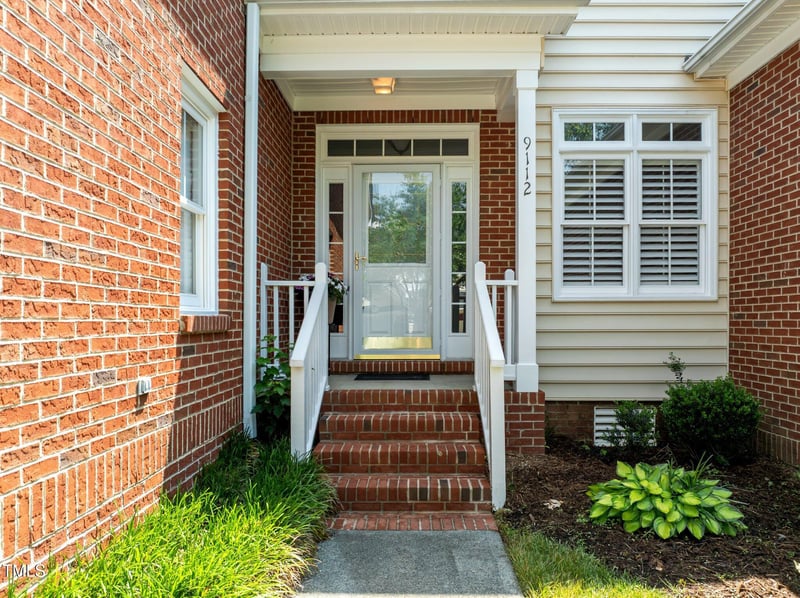 9112 Carrington Ridge Dr, Raleigh, NC 27615