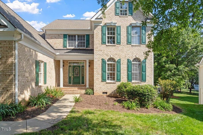 9112 Mission Hills Ct, Raleigh, NC 27617